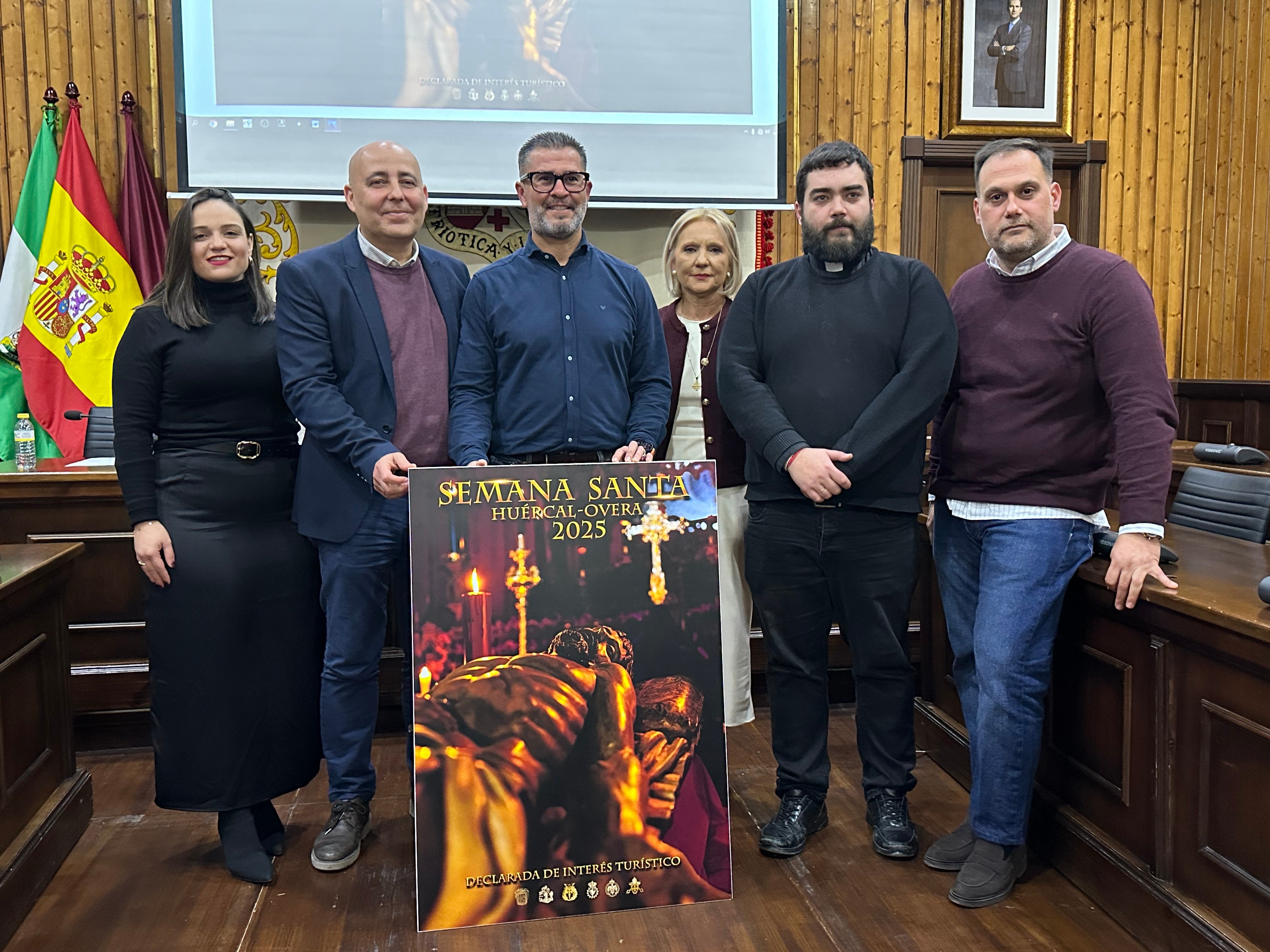 Huércal-Overa ya ha presentado su cartel para Semana Santa Huércal-Overa ya ha presentado su cartel para Semana Santa