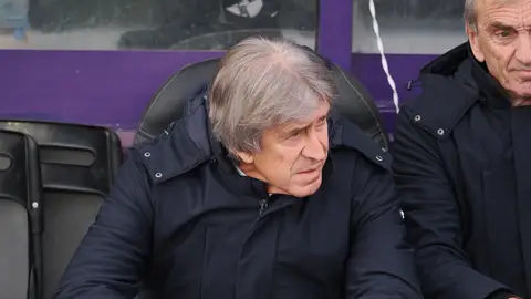Manuel Pellegrini, entrenador del Real Betis Balompié. Manuel Pellegrini, entrenador del Real Betis Balompié.