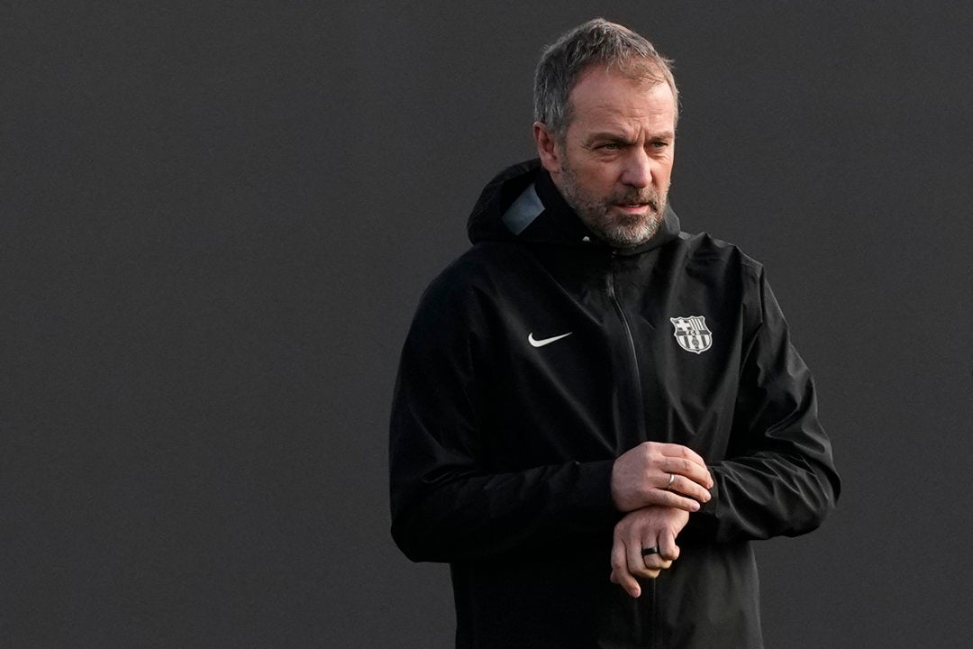 Flick: "Espero que Araujo renueve; es uno de los mejores" Flick: "Espero que Araujo renueve; es uno de los mejores"