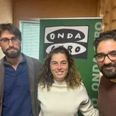 Guillem Domingo y Miguel Ruiz, técnicos de Vivienda y Ciudad del Observatori, con Gemma Martínez Soliño, concejala del grupo de gobierno de Las Palmas de Gran Canaria Guillem Domingo y Miguel Ruiz, técnicos de Vivienda y Ciudad del Observatori, con Gemma Martínez Soliño, concejala del grupo de gobierno de Las Palmas de Gran Canaria