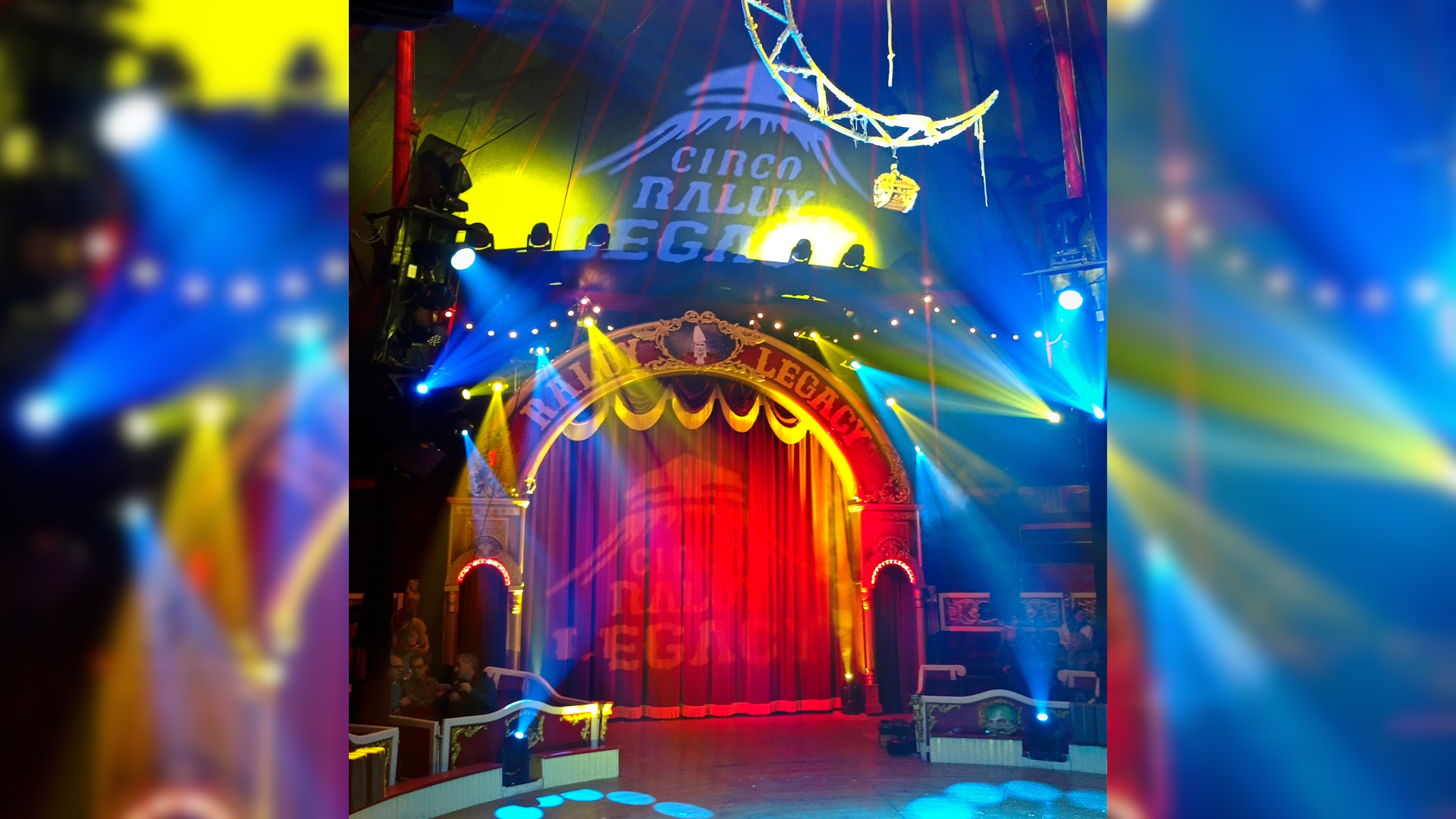 El Circ Raluy Legacy obre les portes a 'La Ciutat' El Circ Raluy Legacy obre les portes a 'La Ciutat'