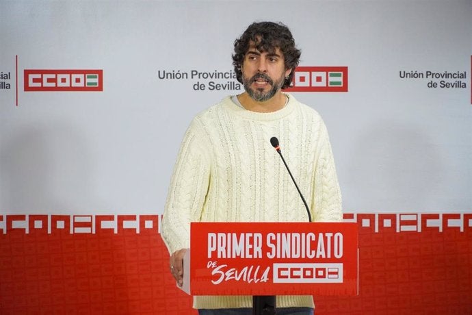 Cuatro de cada diez sevillanos apenas cobraron 1.000 euros al mes en 2023 Cuatro de cada diez sevillanos apenas cobraron 1.000 euros al mes en 2023