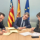 Antonio Carratalá, Sebastián Fernández y Estefanía Martínez Antonio Carratalá, Sebastián Fernández y Estefanía Martínez