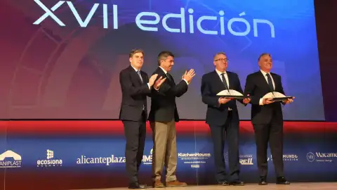 La Avenida del Mediterráneo de Benidorm, galardonada como la mejor obra de la provincia en los XVII Premios FOPA La Avenida del Mediterráneo de Benidorm, galardonada como la mejor obra de la provincia en los XVII Premios FOPA