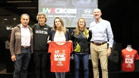 Andrés Vera en la presentación de la Media Maratón Andrés Vera en la presentación de la Media Maratón