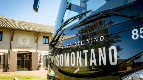 El Bus del Vino Somontano regresa con 10 itinerarios únicos El Bus del Vino Somontano regresa con 10 itinerarios únicos