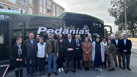 Presentación de los autobuses que vana prestar el servicio de transporte público a las pedanías de Elche. Presentación de los autobuses que vana prestar el servicio de transporte público a las pedanías de Elche.