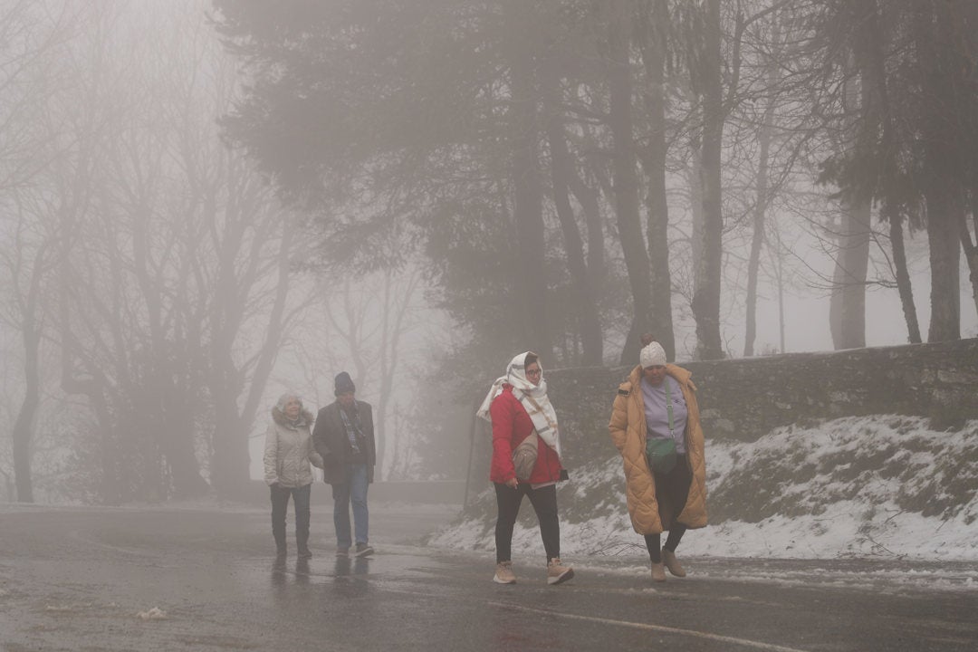 Una intensa borrasca amenaza a España: la AEMET avisa de un temporal con fuertes vientos Una intensa borrasca amenaza a España: la AEMET avisa de un temporal con fuertes vientos
