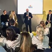 Germán Beardo y el equipo de turismo de FITUR 2025