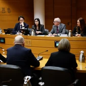 Constitución de la comisión que investigará las causas de la DANA en Les Corts. Constitución de la comisión que investigará las causas de la DANA en Les Corts.