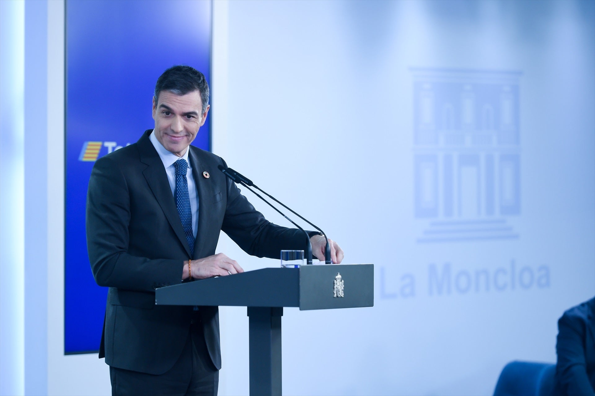 Los volantazos de Sánchez para aprobar ómnibus: sus cesiones y contradicciones para sacar el decreto Los volantazos de Sánchez para aprobar ómnibus: sus cesiones y contradicciones para sacar el decreto