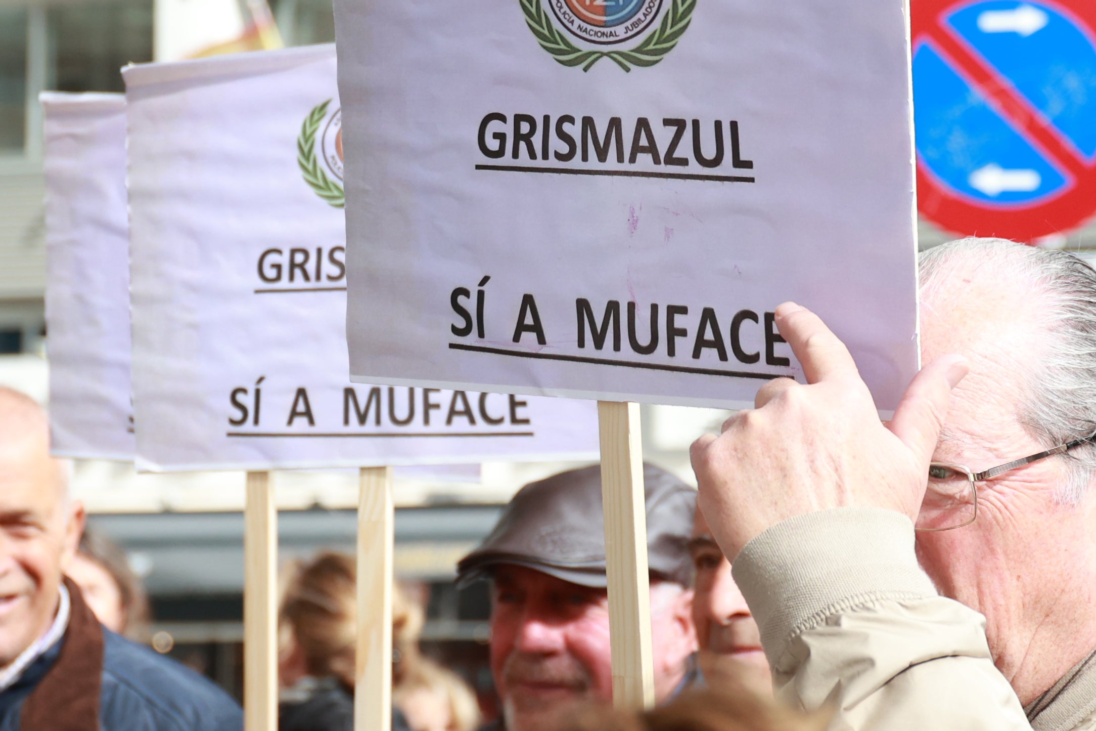 El Gobierno mejora el concierto de Muface y ofrece una financiación adicional de 330 millones de euros El Gobierno mejora el concierto de Muface y ofrece una financiación adicional de 330 millones de euros