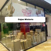 Rosaleda acoge un original mercado sorpresa de paquetes perdidos o no reclamados Rosaleda acoge un original mercado sorpresa de paquetes perdidos o no reclamados