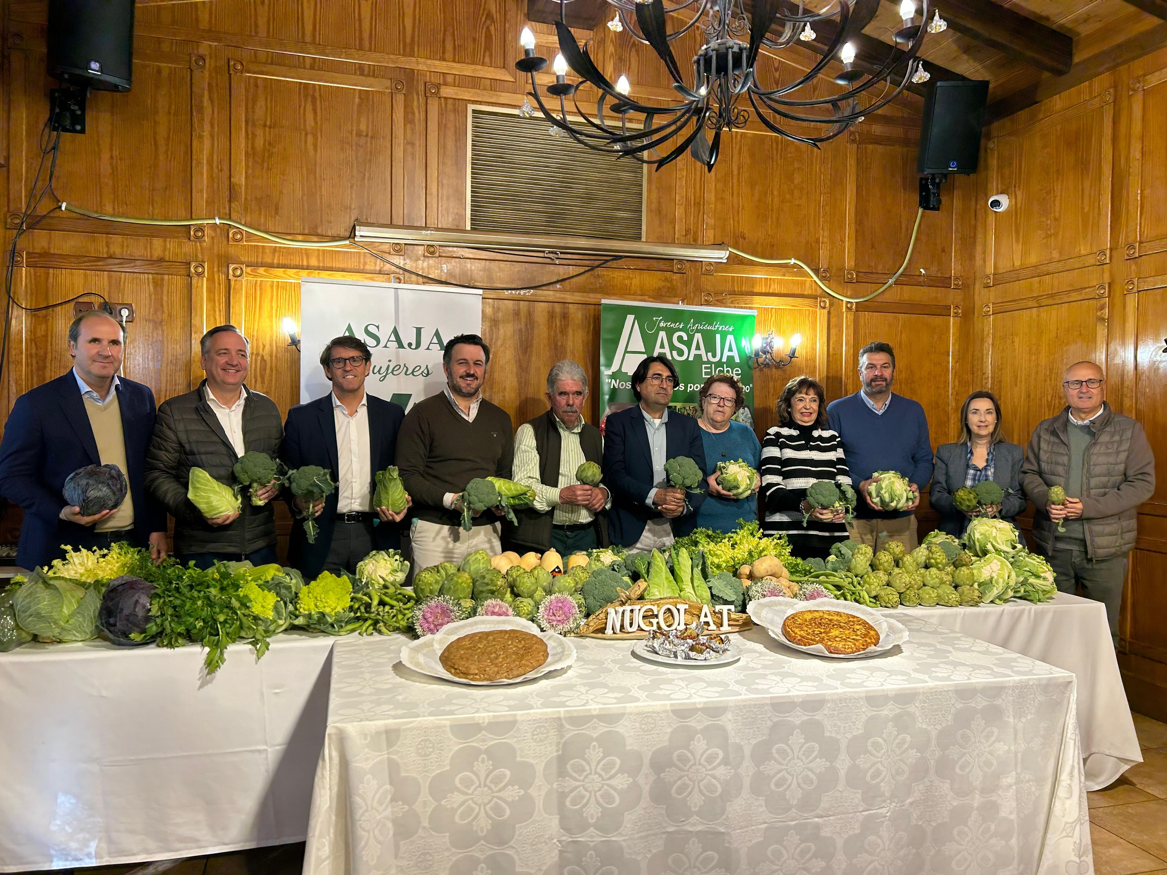 El buen comportamiento de los mercados favorece el incremento del cultivo de hortalizas de invierno en Elche El buen comportamiento de los mercados favorece el incremento del cultivo de hortalizas de invierno en Elche