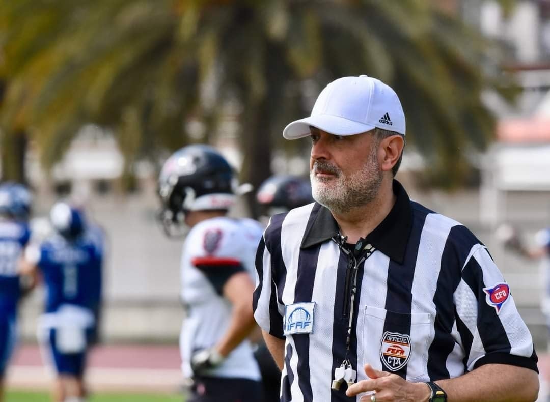 Rafa Miras: "seré árbitro de football mientras el cuerpo aguante" Rafa Miras: "seré árbitro de football mientras el cuerpo aguante"