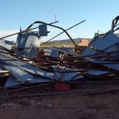 El tornado dejó numerosos daños materiales en Torre de Juan Abad