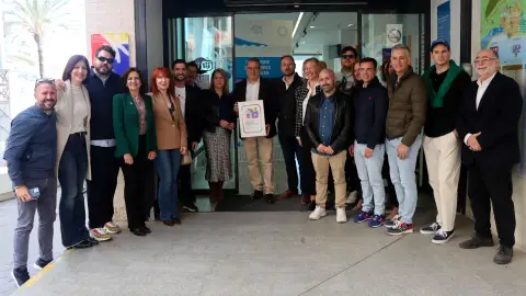 Benidorm es el primer municipio en obtener el nuevo distintivo de la Generalitat como Espacio Libre de LGTBIQ+fobia Benidorm es el primer municipio en obtener el nuevo distintivo de la Generalitat como Espacio Libre de LGTBIQ+fobia