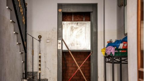 Ascensor sin reparar en la zona DANA