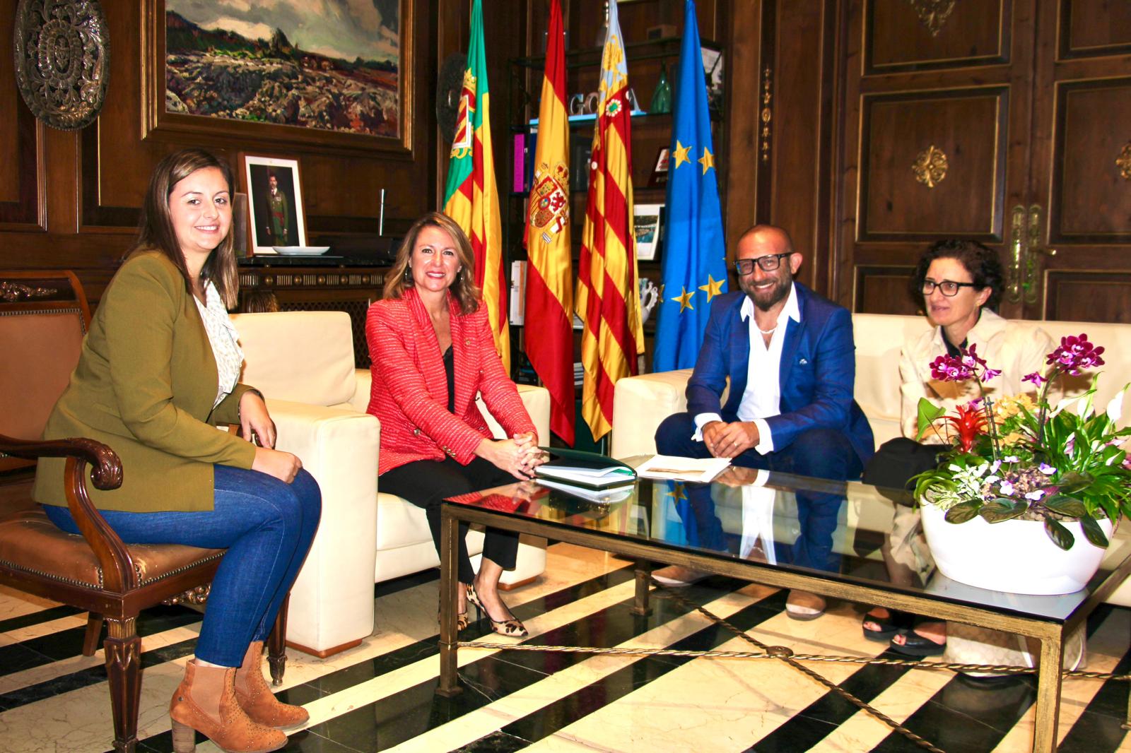 El ayuntamiento de Castelló trabaja para abrir en Pascua instalaciones y chiringuitos de las playas El ayuntamiento de Castelló trabaja para abrir en Pascua instalaciones y chiringuitos de las playas