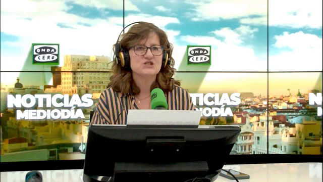 Elena Gijón: "Sánchez les convierte en comisionados de cosas tan relevantes como entrevistarse con el prófugo Puigdemont" Elena Gijón: "Sánchez les convierte en comisionados de cosas tan relevantes como entrevistarse con el prófugo Puigdemont"