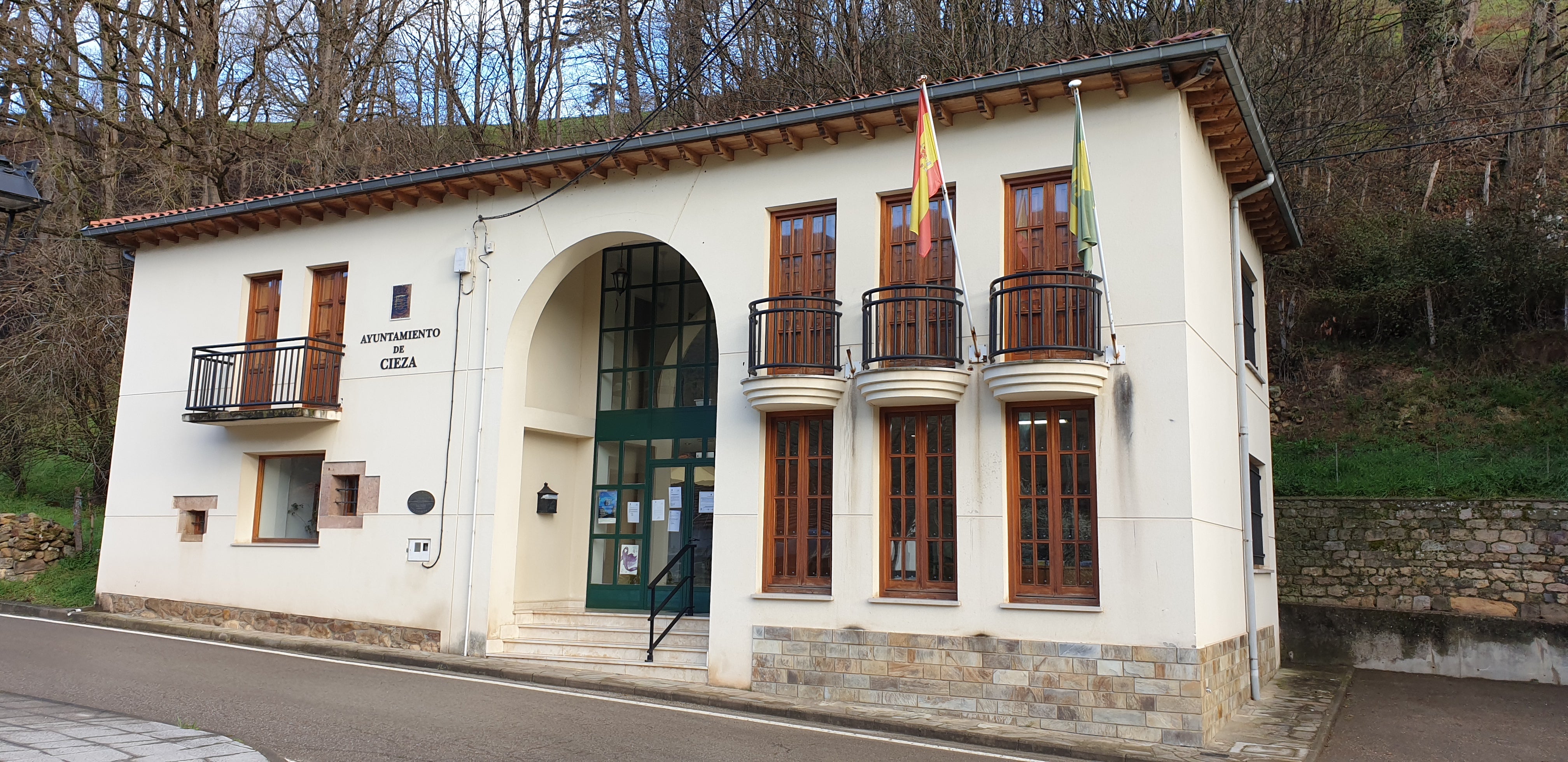 Un año y nueve meses para la exalcaldesa de Cieza por apoderarse del talonario de cheques Un año y nueve meses para la exalcaldesa de Cieza por apoderarse del talonario de cheques