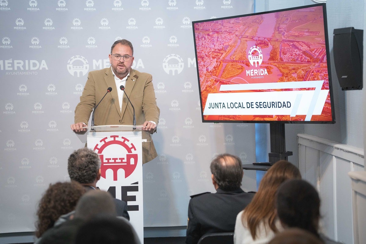 Mérida se mantiene como una ciudad "muy segura" con un índice "muy bajo" de delitos y con una alta resolución de casos Mérida se mantiene como una ciudad "muy segura" con un índice "muy bajo" de delitos y con una alta resolución de casos