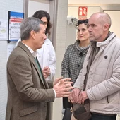 El conseller de Sanidad, Marciano Gómez, firma en Moncofa el inicio de las obras. El conseller de Sanidad, Marciano Gómez, firma en Moncofa el inicio de las obras.