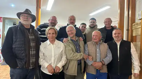 La concejal de Agricultura de Canet d'en Berenguer, Fermina Huebra, se reúne con representantes de la Asociación Valenciana de Agricultores (AVA) y la comunidad de regantes local La concejal de Agricultura de Canet d'en Berenguer, Fermina Huebra, se reúne con representantes de la Asociación Valenciana de Agricultores (AVA) y la comunidad de regantes local