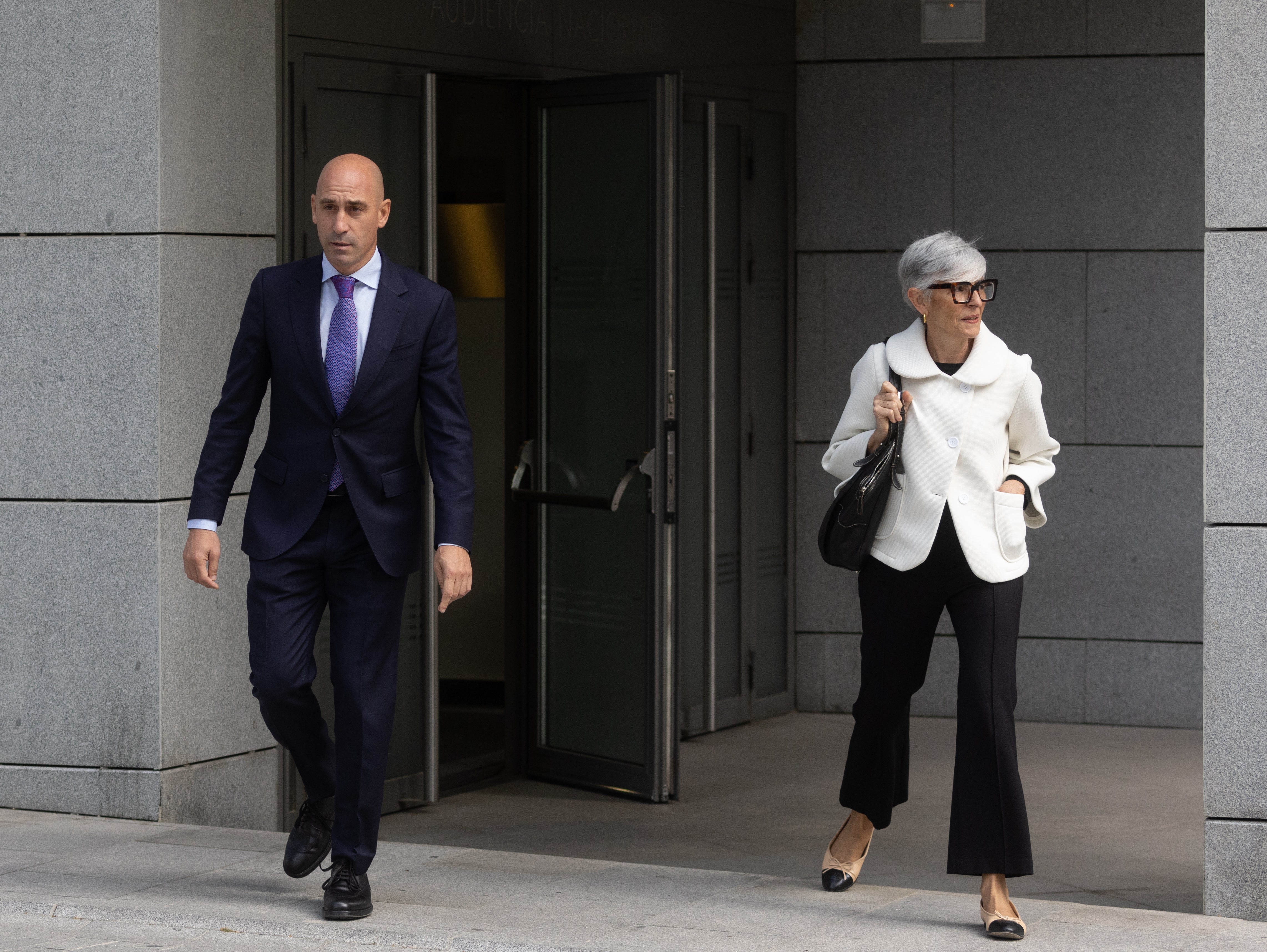 Quién es Olga Tubau, la abogada de Luis Rubiales contra Jenni Hermoso Quién es Olga Tubau, la abogada de Luis Rubiales contra Jenni Hermoso