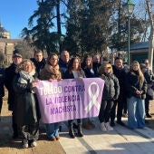 Pancarta de la oposición en la manifestación mensual de La Vega