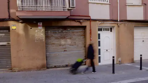Investiguen la mort violenta d'un home a Badalona, la segons en 24 hores Investiguen la mort violenta d'un home a Badalona, la segons en 24 hores