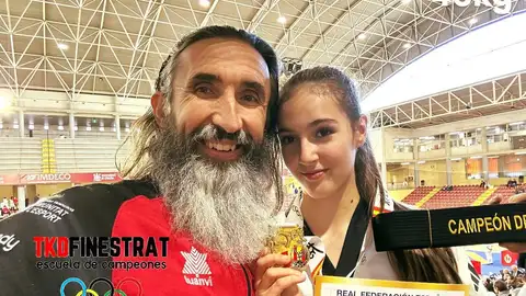Violeta Díaz, 1ª deportista de Finestrat que se proclama Campeona Absoluta Senior de España de Taekwondo Violeta Díaz, 1ª deportista de Finestrat que se proclama Campeona Absoluta Senior de España de Taekwondo