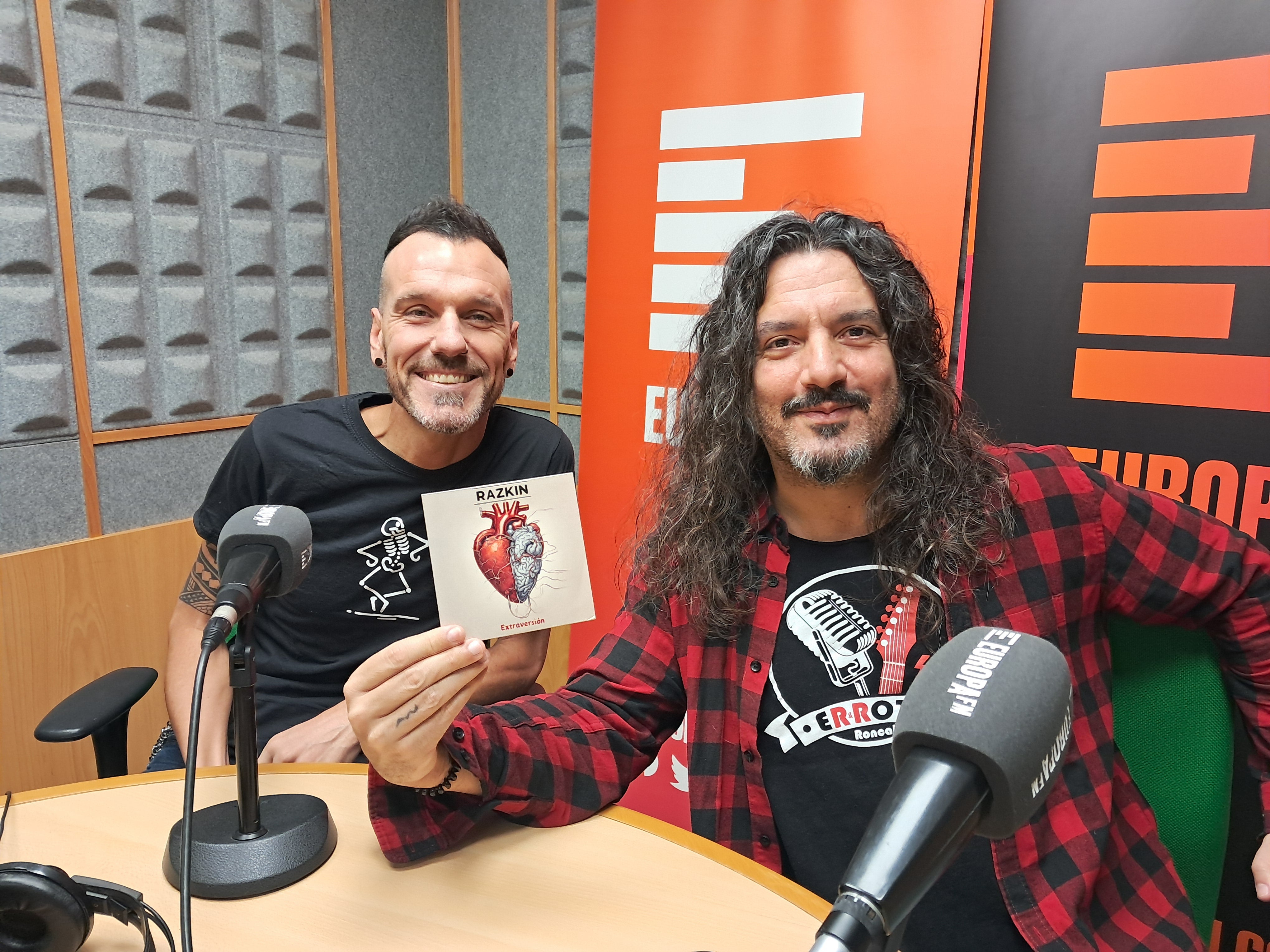 Razkin nos trae "Extraversión", un EP con temas en acústico Razkin nos trae "Extraversión", un EP con temas en acústico