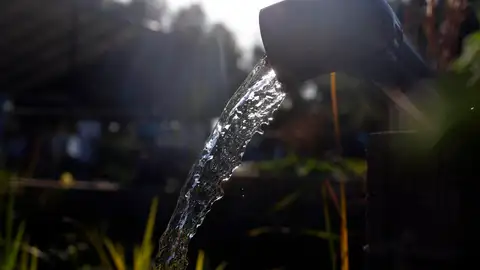 Bruselas pide a España que mejore la gestión de su agua para combatir la desertificación Bruselas pide a España que mejore la gestión de su agua para combatir la desertificación