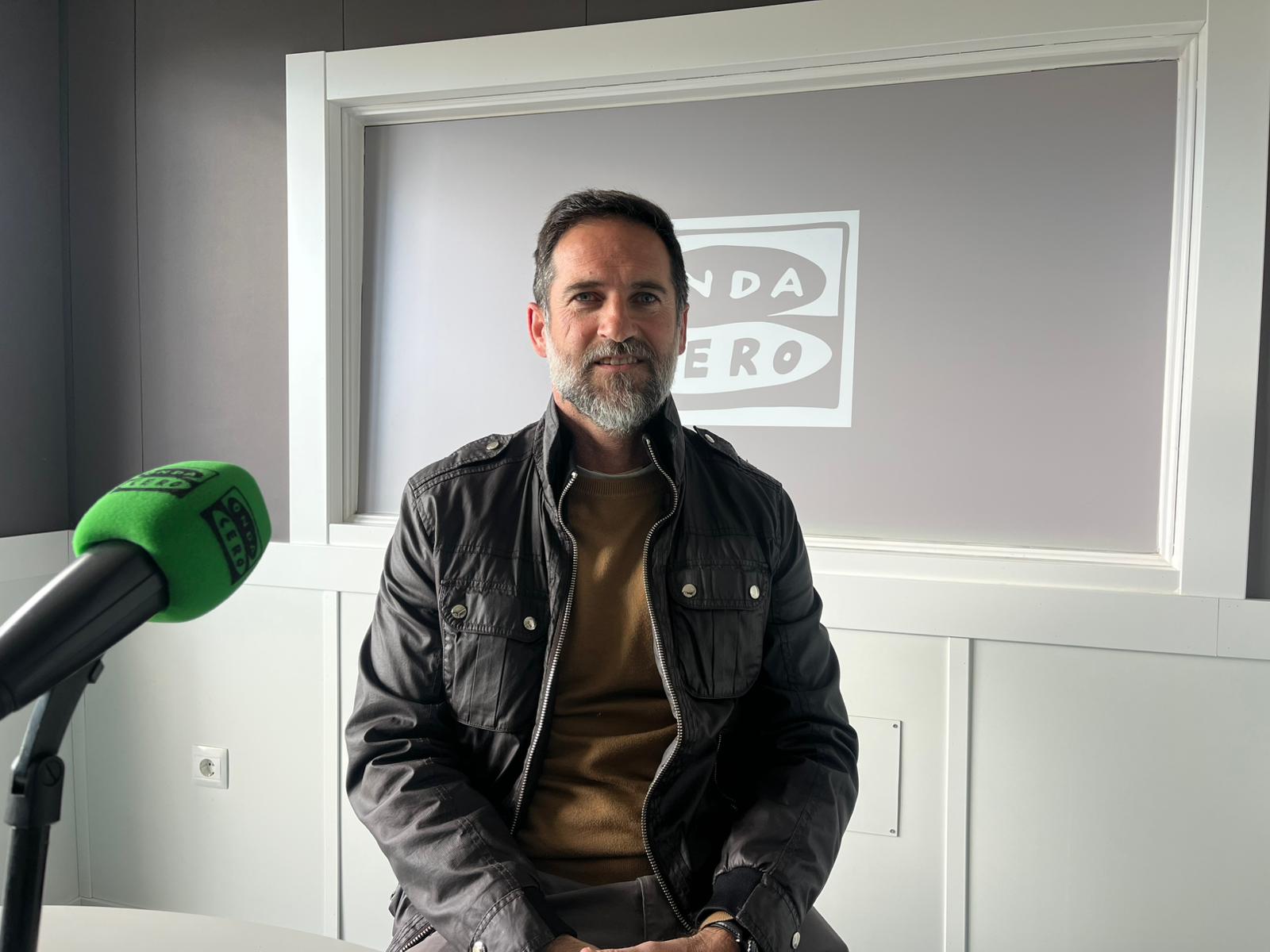 Abel Segovia: "Habíamos detectado carencias y creemos que ha subido bastante el nivel de la plantilla" Abel Segovia: "Habíamos detectado carencias y creemos que ha subido bastante el nivel de la plantilla"