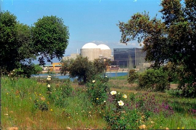 Guardiola pide por carta a Sánchez que baje los impuestos a las dueñas de Almaraz o que el Estado asuma la gestión de la Central Guardiola pide por carta a Sánchez que baje los impuestos a las dueñas de Almaraz o que el Estado asuma la gestión de la Central