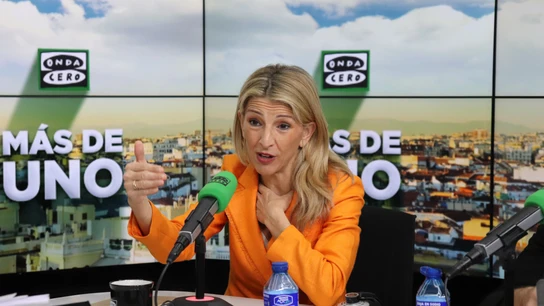 La vicepresidenta segunda y ministra de Trabajo, Yolanda Díaz, durante su entrevista en 'Más de uno' con Carlos Alsina La vicepresidenta segunda y ministra de Trabajo, Yolanda Díaz, durante su entrevista en 'Más de uno' con Carlos Alsina