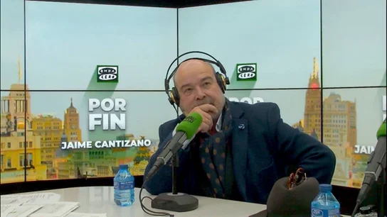 Antonio Resines: "En 'Mikaela' se refleja que estamos 'mataos', la historia cuenta eso" Antonio Resines: "En 'Mikaela' se refleja que estamos 'mataos', la historia cuenta eso"