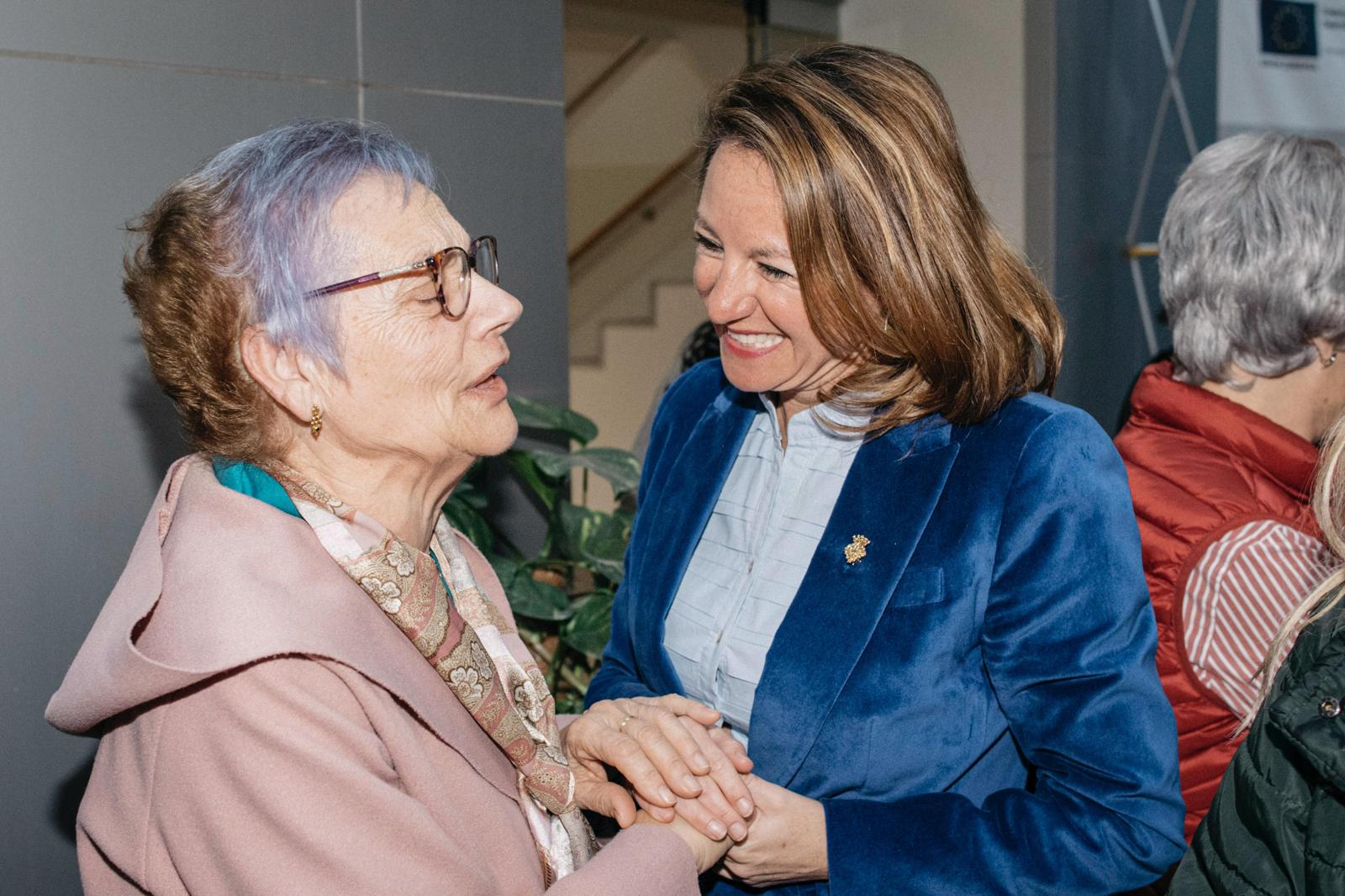Castellón apuesta por el envejecimiento activo con el Plan Municipal de Personas Mayores Castellón apuesta por el envejecimiento activo con el Plan Municipal de Personas Mayores