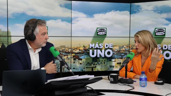 La vicepresidenta segunda y ministra de Trabajo, Yolanda Díaz, durante su entrevista en 'Más de uno' con Carlos Alsina La vicepresidenta segunda y ministra de Trabajo, Yolanda Díaz, durante su entrevista en 'Más de uno' con Carlos Alsina