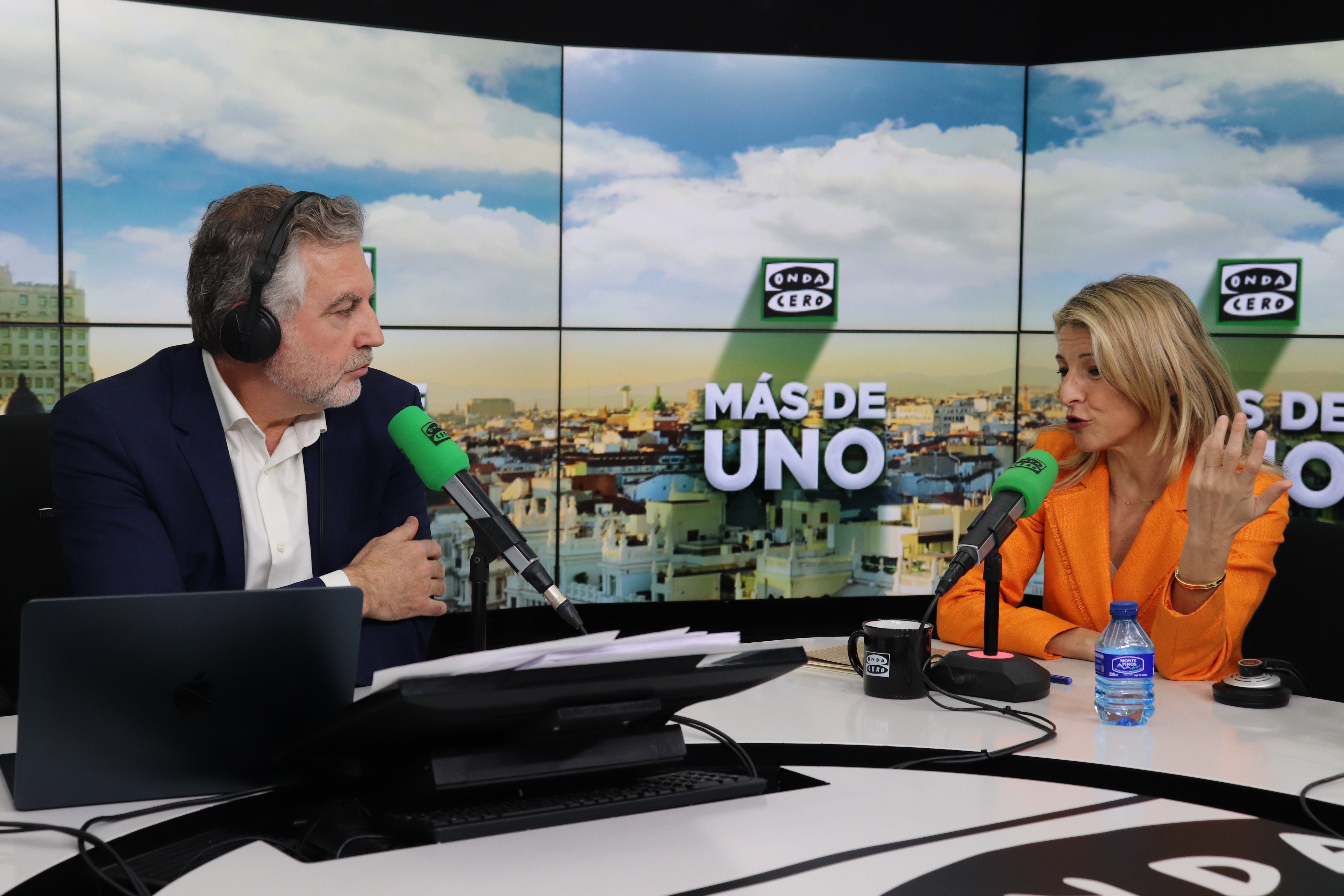 Neoliberales y populistas: la reducción de jornada vuelve a abrir una brecha en el Gobierno Neoliberales y populistas: la reducción de jornada vuelve a abrir una brecha en el Gobierno