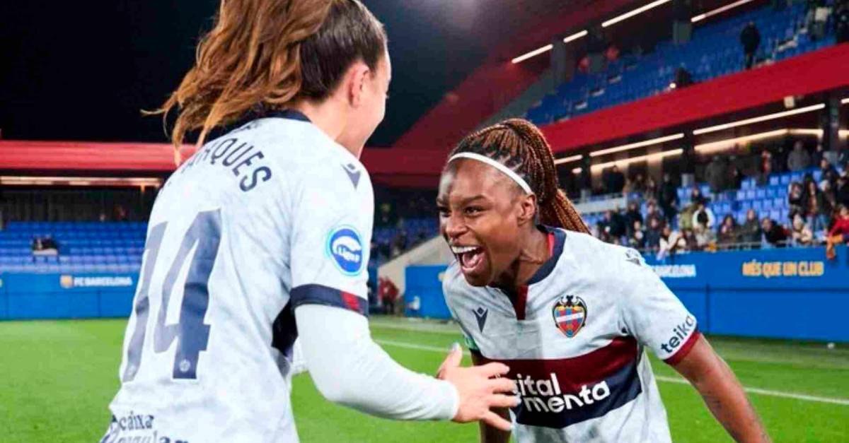 Ellas Juegan con Ivonne Chacón: "Recuerdo el gol con mucha emoción; hicimos posible lo imposible" Ellas Juegan con Ivonne Chacón: "Recuerdo el gol con mucha emoción; hicimos posible lo imposible"