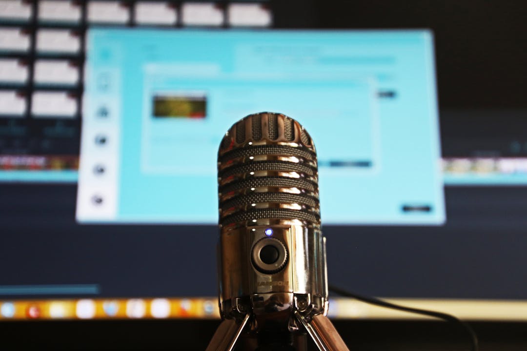 Equipo de investigación y la moda de los podcasts: El primer centro de rehabilitación de podcasters en España