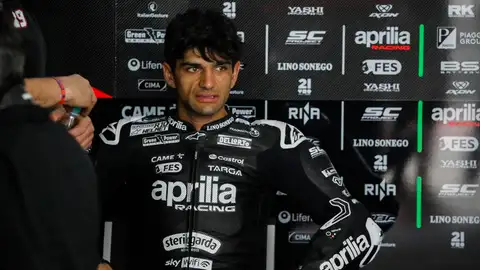 Jorge Martín pasará por quirófano: fracturas en la mano y en el pie Jorge Martín pasará por quirófano: fracturas en la mano y en el pie