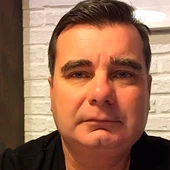 Ramón Bascuñana presenta en Orihuela su último poemario con el título de 'La trama de los días' Ramón Bascuñana presenta en Orihuela su último poemario con el título de 'La trama de los días'