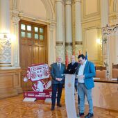 El premio “Ciudad de Valladolid” reconoce la labor del periodista Vicente Ballester y del técnico Luis Arias.