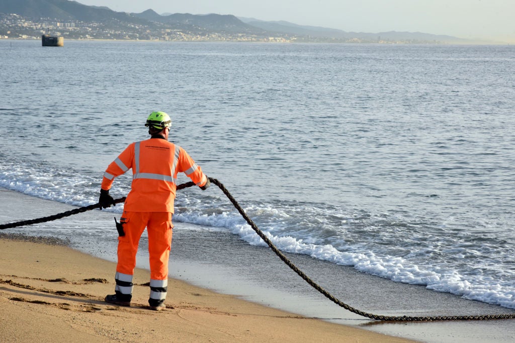 Cables submarinos (de ayer y hoy), con Alberto Falcón Cables submarinos (de ayer y hoy), con Alberto Falcón