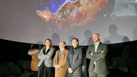 Gij&oacute;n recupera su planetario