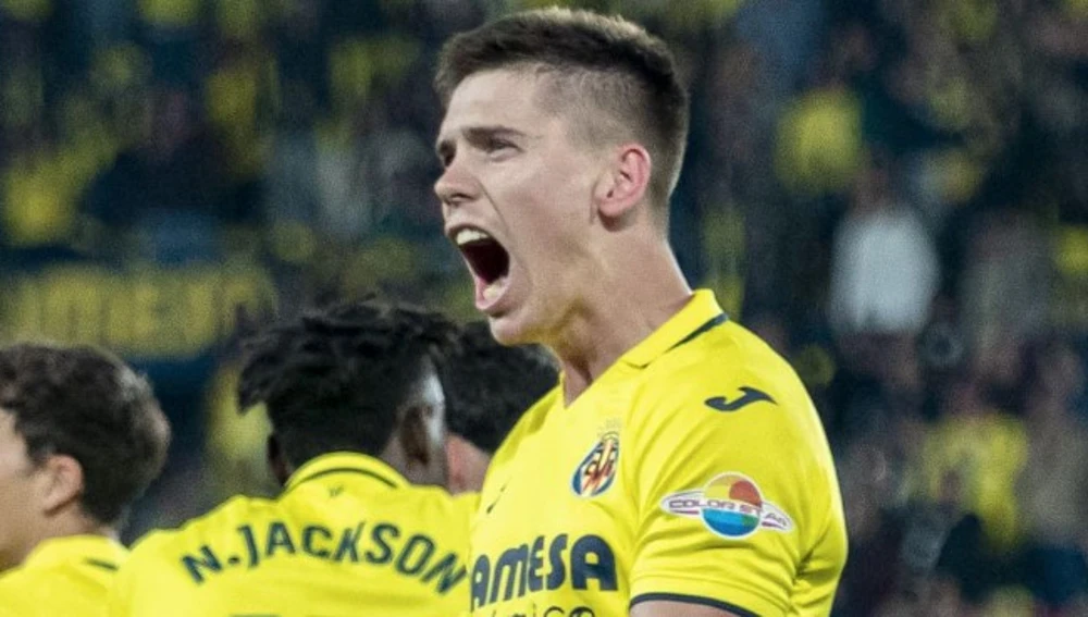 Juan Foyth celebra un gol Juan Foyth celebra un gol