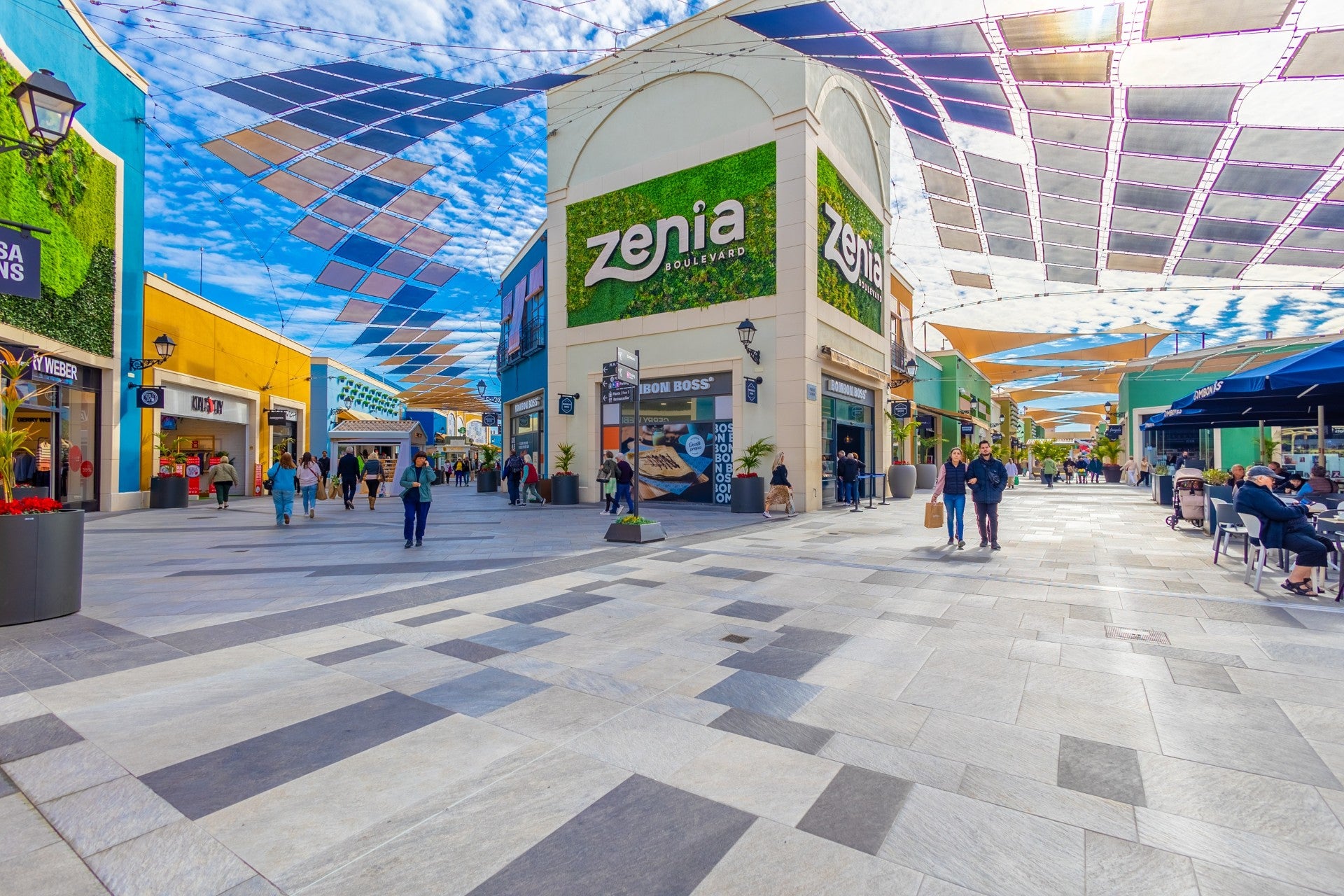 Zenia Boulevard es el primer centro comercial de la Comunidad Valenciana en registrar su huella de carbono Zenia Boulevard es el primer centro comercial de la Comunidad Valenciana en registrar su huella de carbono